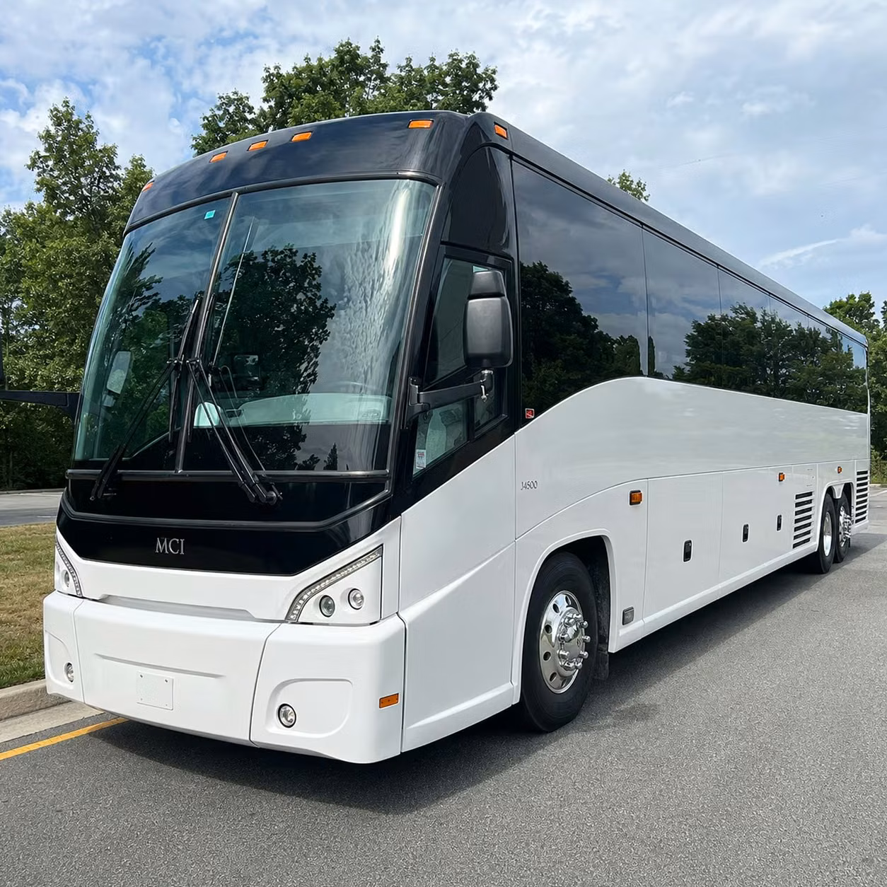 westpalmbeachcharterbus com will help you plan long distance cruise transfers from west palm beach